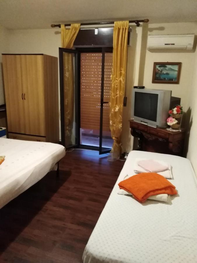 拉默齐亚泰尔默Casa Vacanze Paradiso公寓 外观 照片